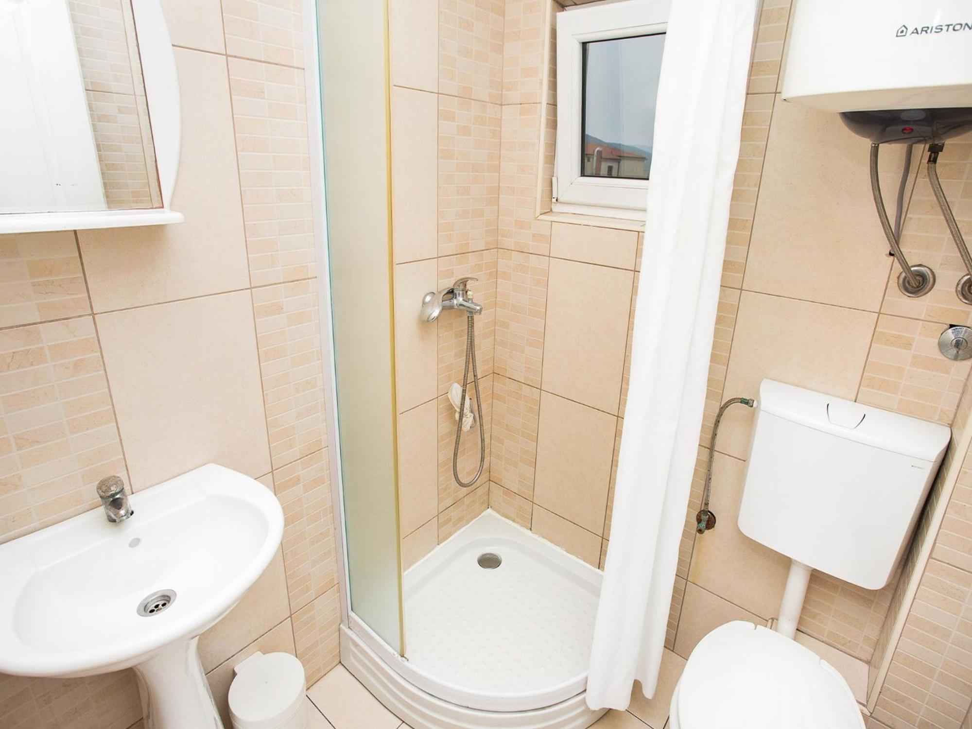 Apartments Mik5 - Famous Beach Jaz บุดวา ภายนอก รูปภาพ