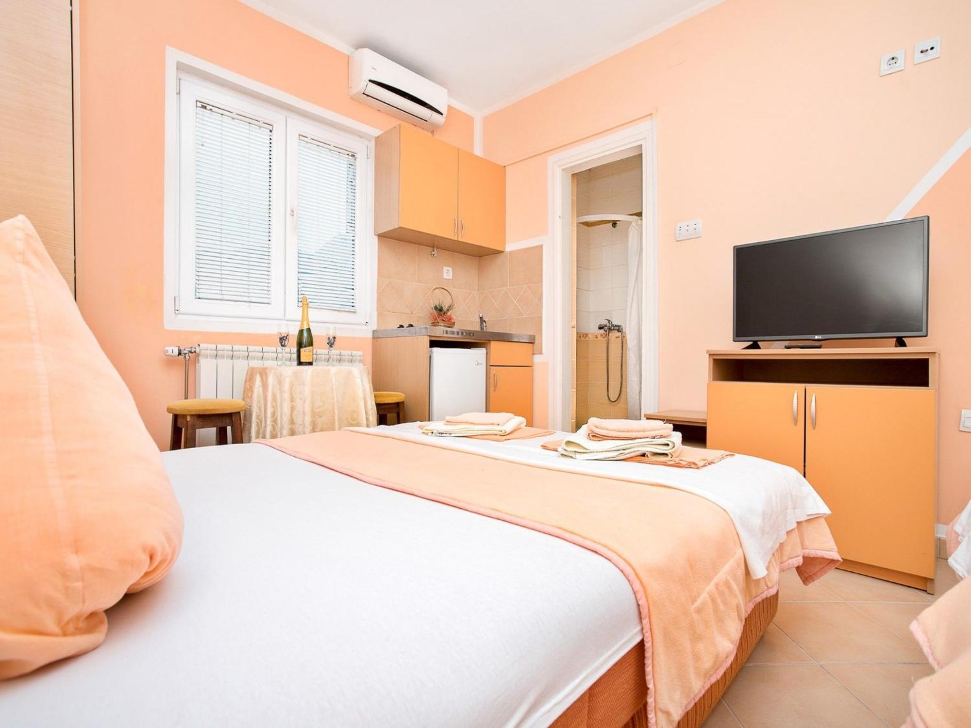 Apartments Mik5 - Famous Beach Jaz บุดวา ห้อง รูปภาพ